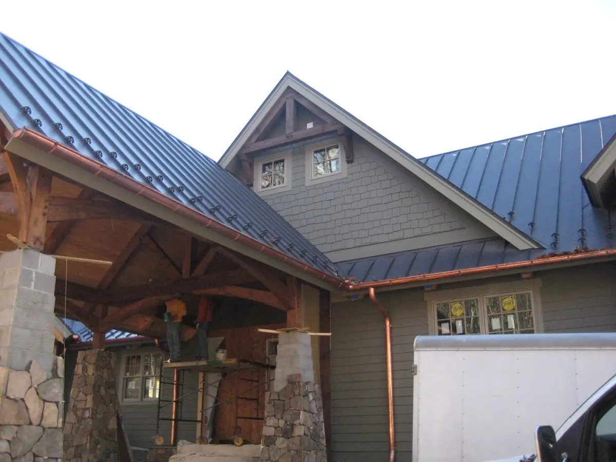 Craftsman Roofing team delivering quality roofing work in Frankford